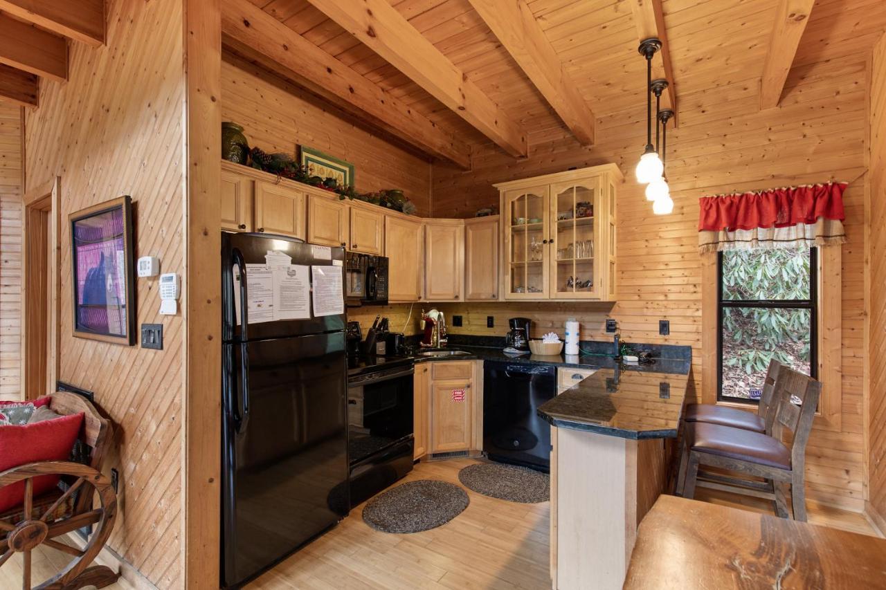Villa Dreams & Streams à Gatlinburg Extérieur photo
