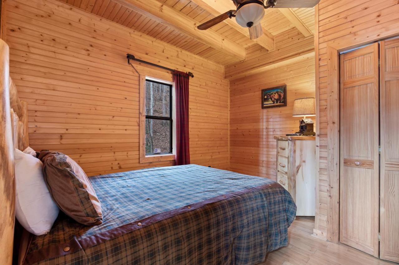 Villa Dreams & Streams à Gatlinburg Extérieur photo